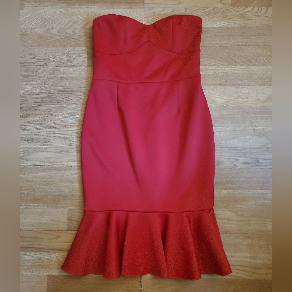 Strapless red dress